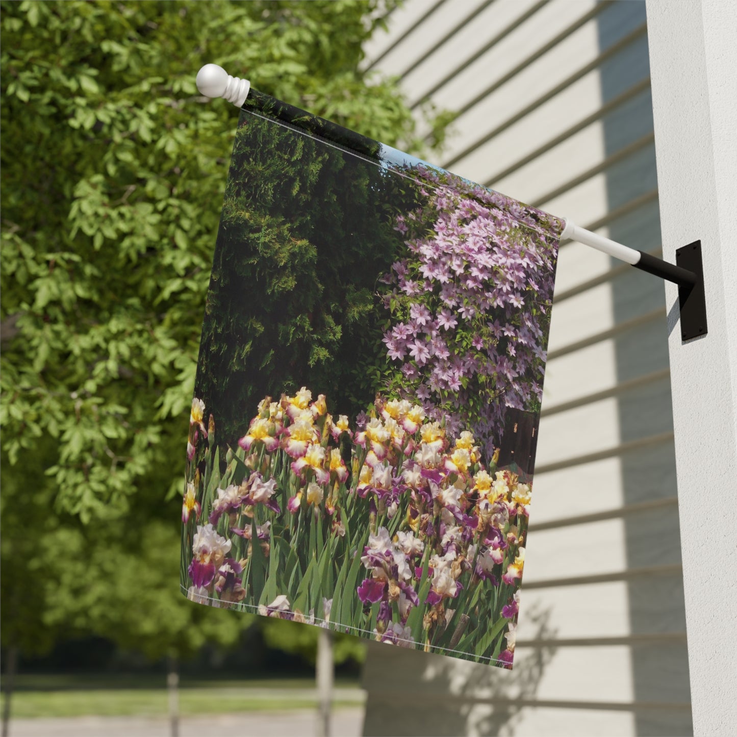 Sunny Iris Garden, Garden & House Banner