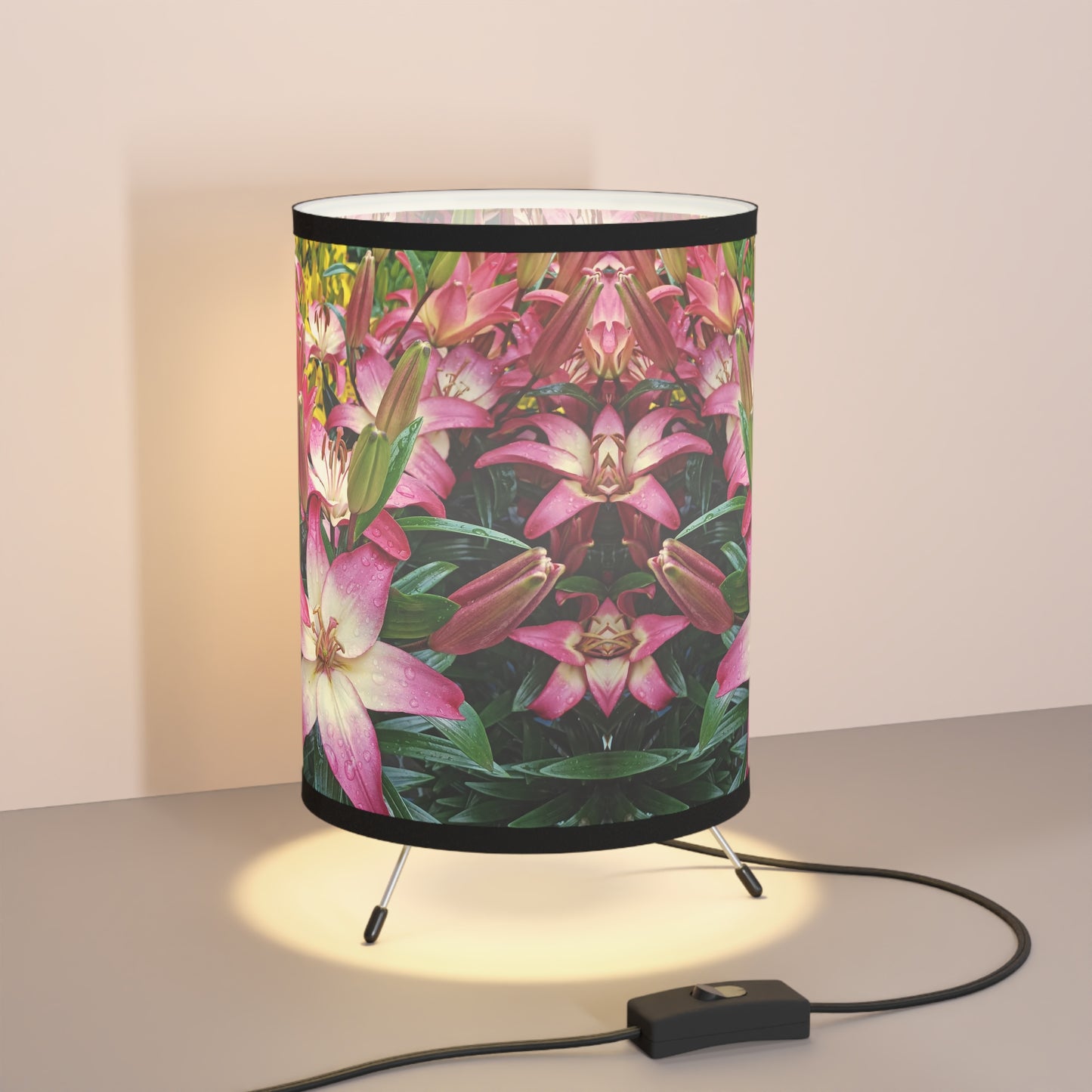 Lovely Lilies Tripod Lamp