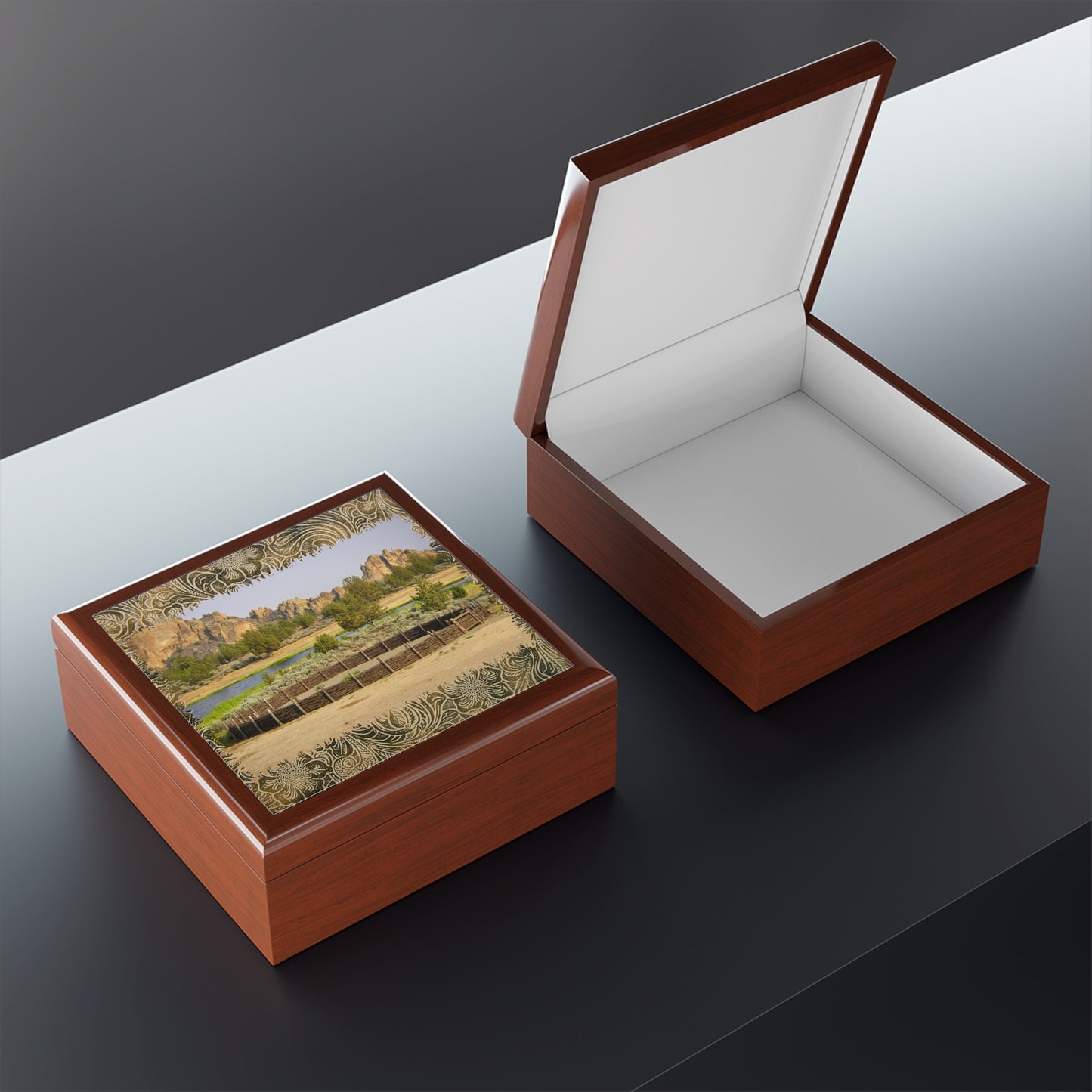 Scenic Round Pen Jewelry Box ~ 7.24"