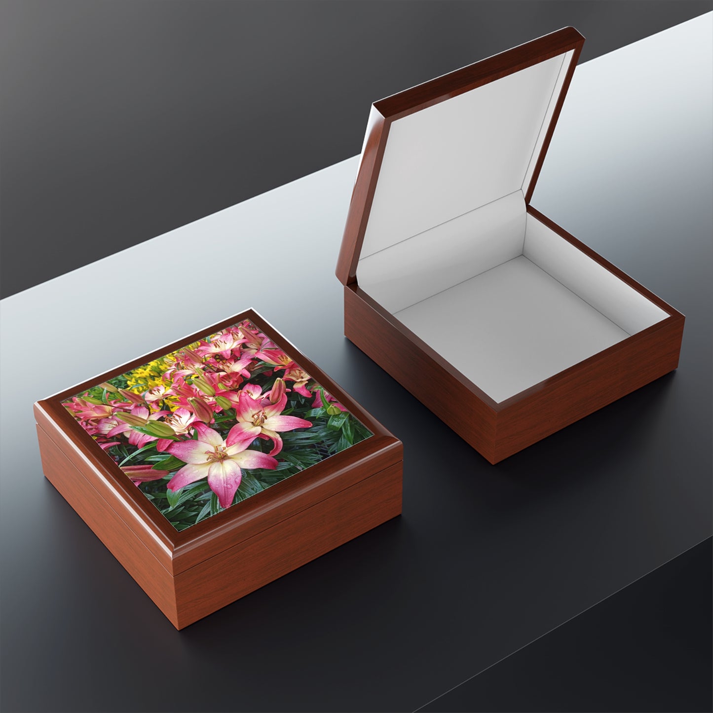Lovely Lilies Jewelry Box ~ 7.24"