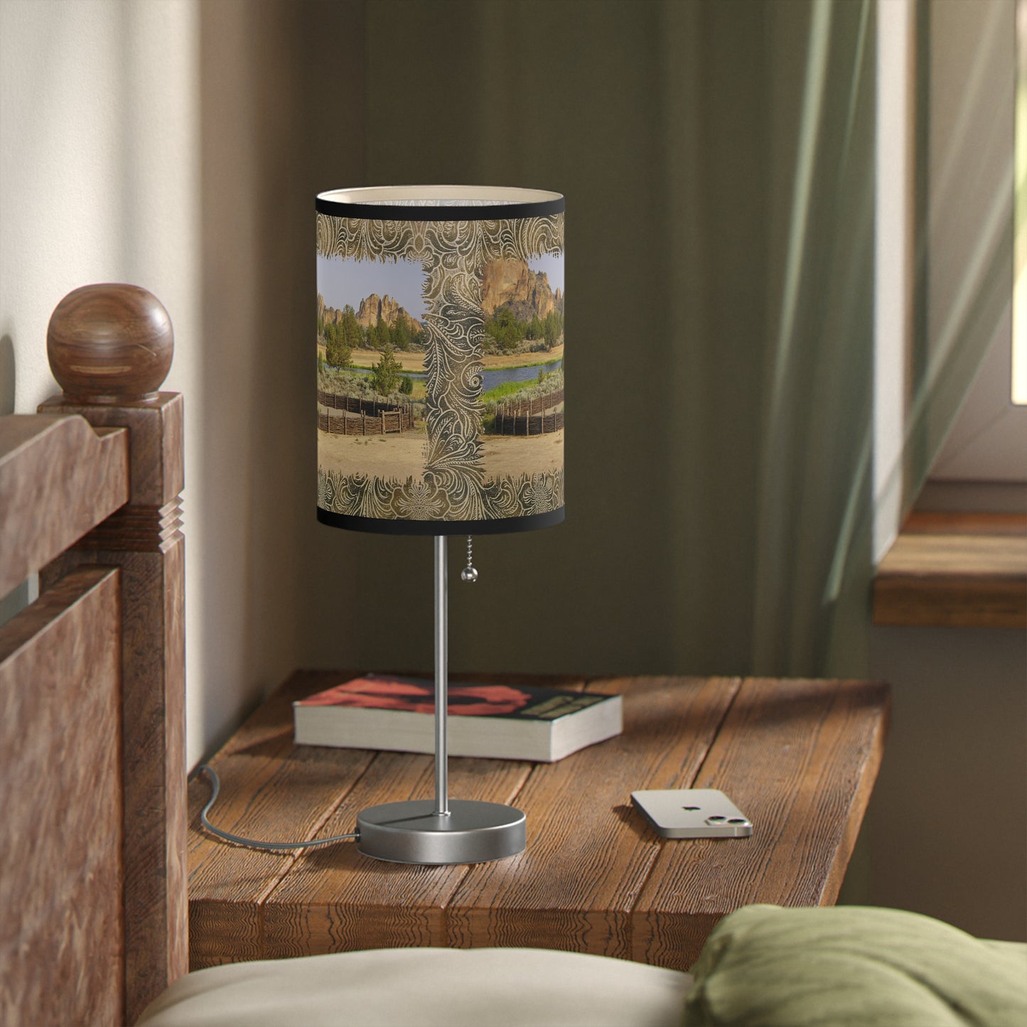 Scenic Round Pen Lamp on a Stand