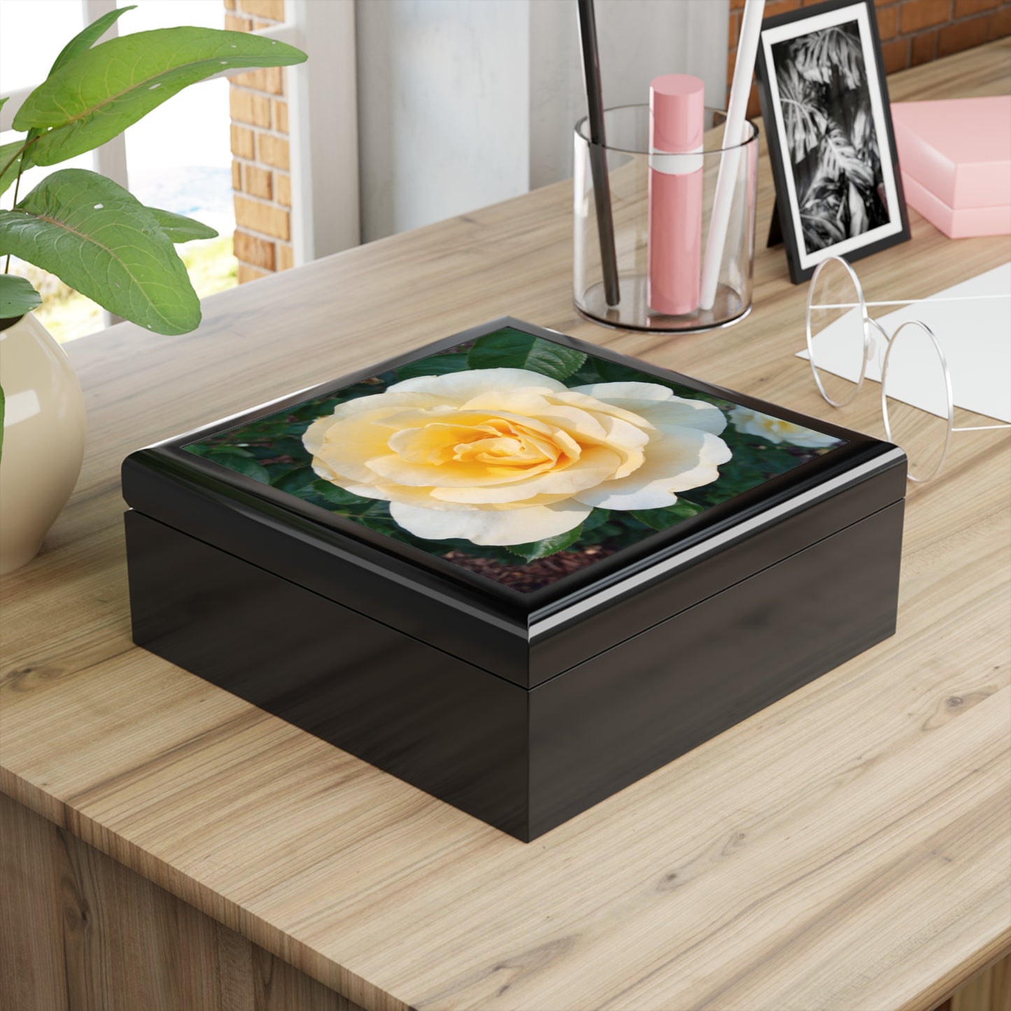 Cream Rose Jewelry Box ~ 7.24"