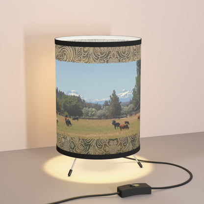 Picturesque Cattle Tripod Lamp