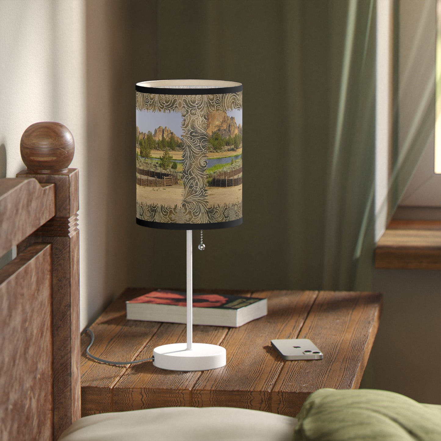 Scenic Round Pen Lamp on a Stand