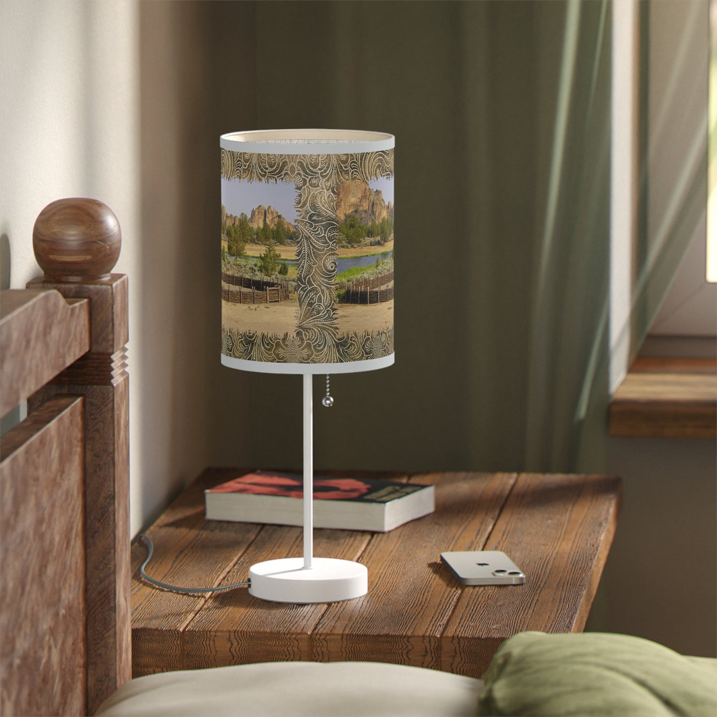 Scenic Round Pen Lamp on a Stand