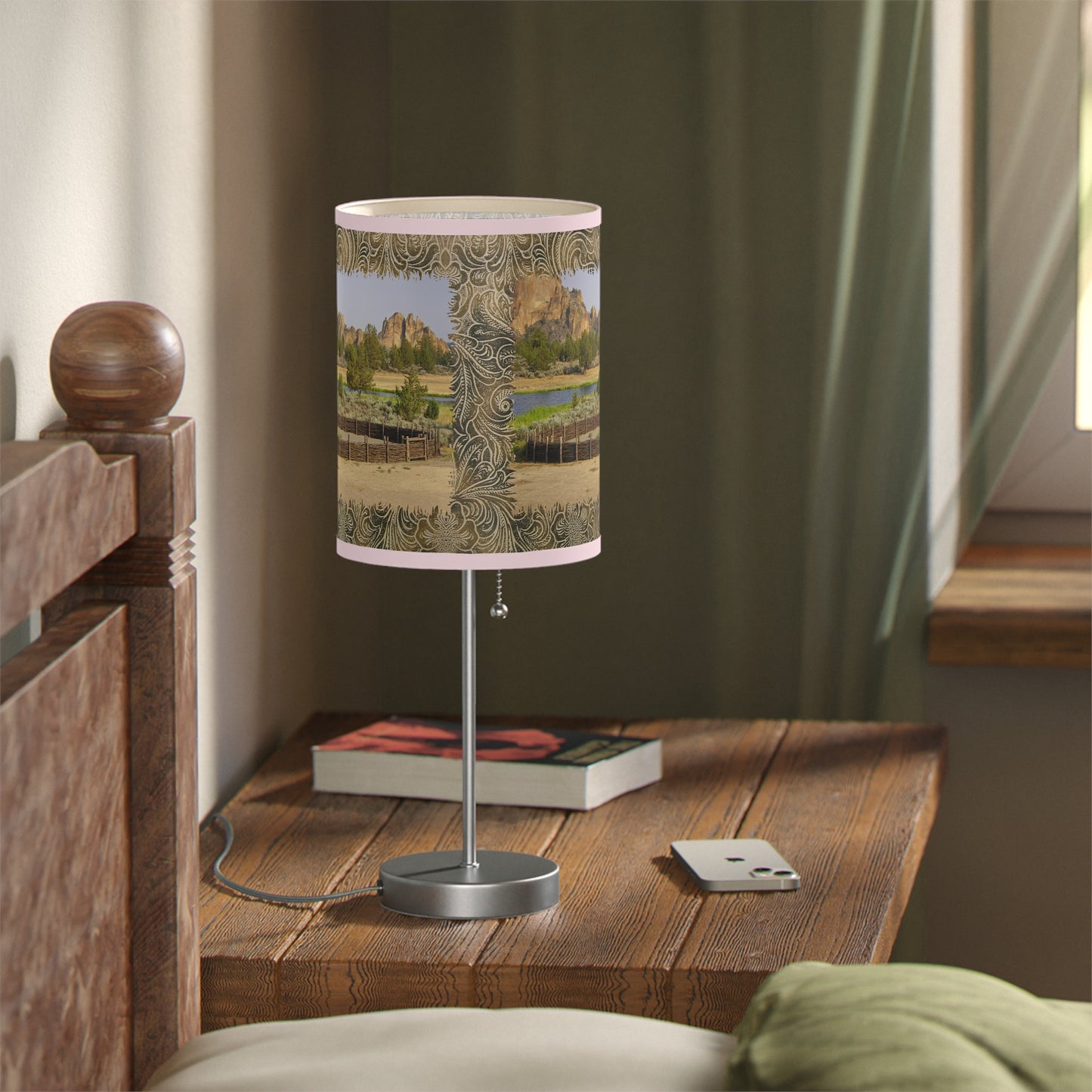 Scenic Round Pen Lamp on a Stand