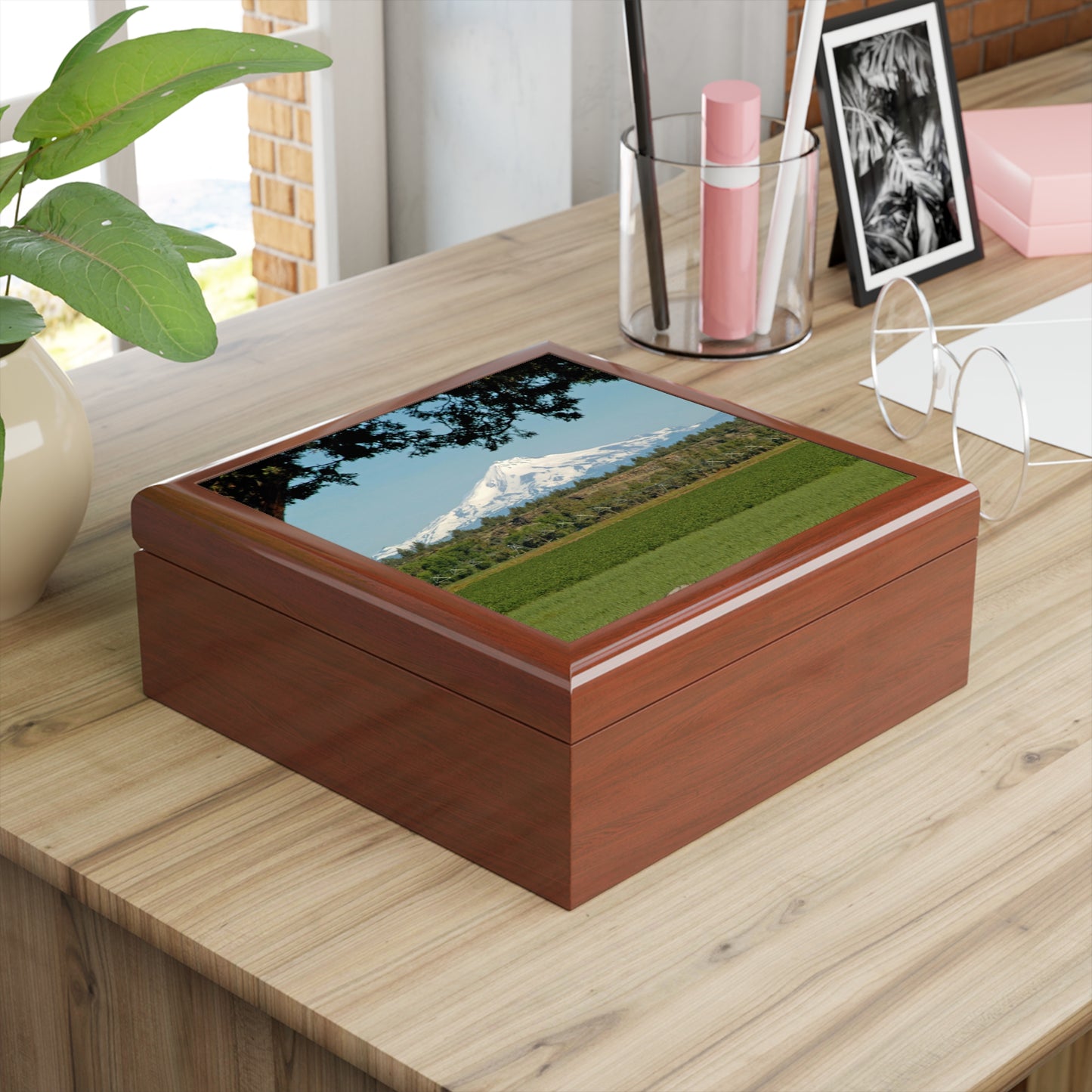 Juniper Framed Mountain Jewelry Box ~ 7.24"