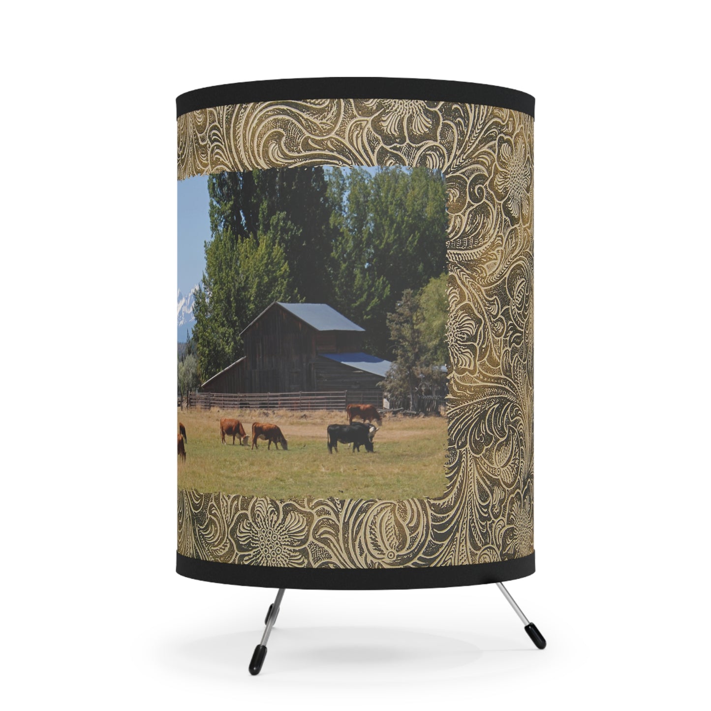 Picturesque Cattle Tripod Lamp