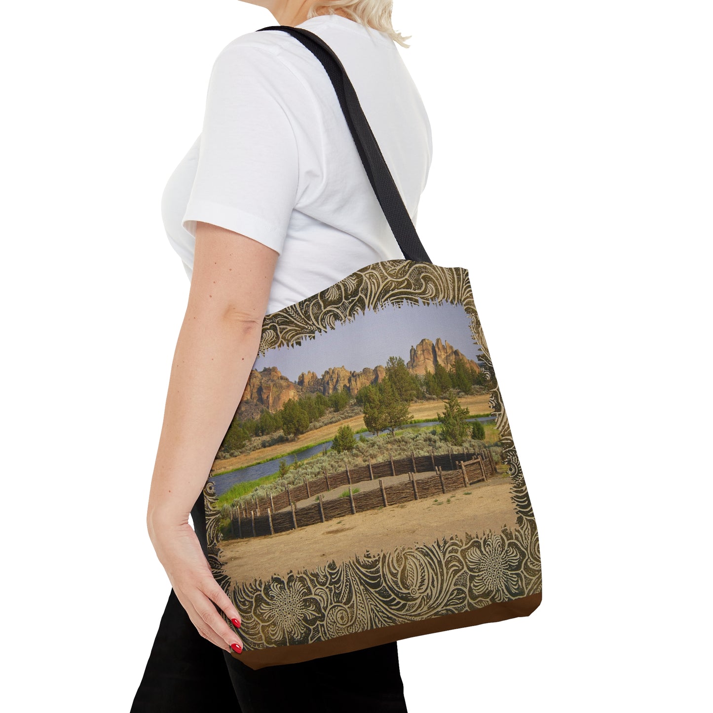 Scenic Round Pen Tote Bag