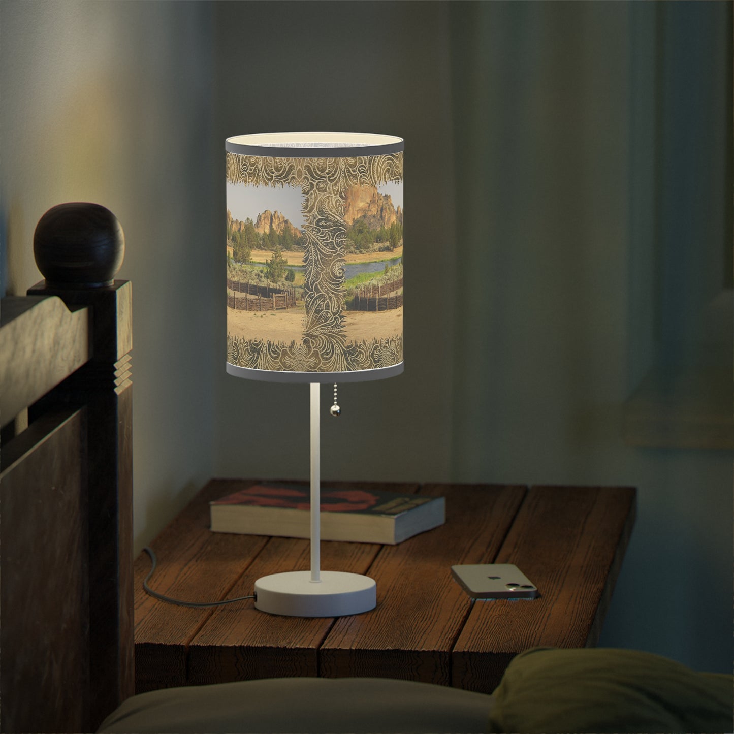 Scenic Round Pen Lamp on a Stand