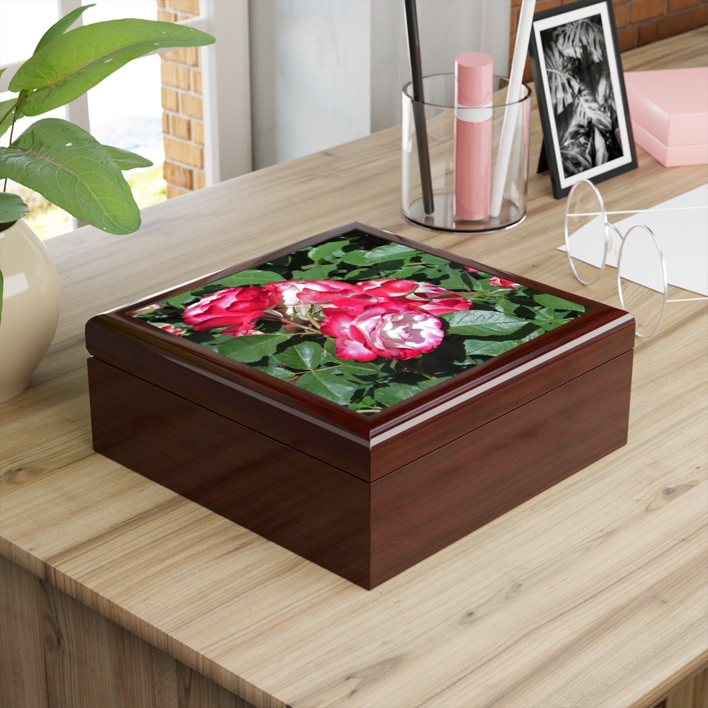 Romantic Roses Jewelry Box ~ 7.24"