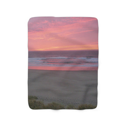 Pink Ocean Sunset Sherpa Fleece Blanket Vertical